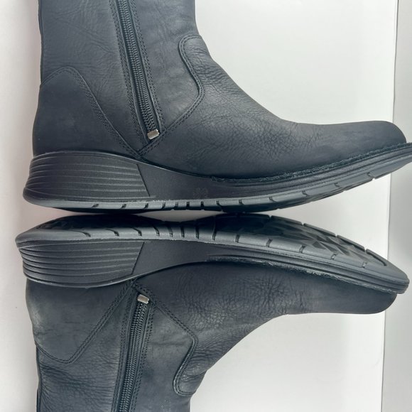 Merrell Travvy Black Leather Waterproof Boots Size 7.5 Bootie Mid Calf Size Zipp - Picture 10 of 14